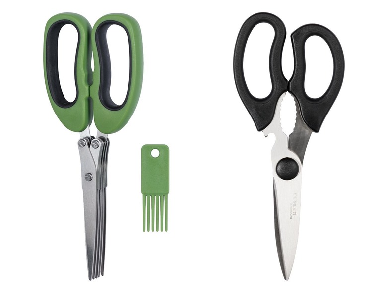 Zwei Arten von Küchenscheren: eine grüne mit mehreren Klingen und eine schwarze mit Flaschenöffner.