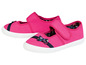 Zwei rosa Kinderschuhe aus Canvas mit Schleife.