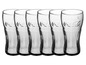 Sechs Gläser mit Coca-Cola Logo