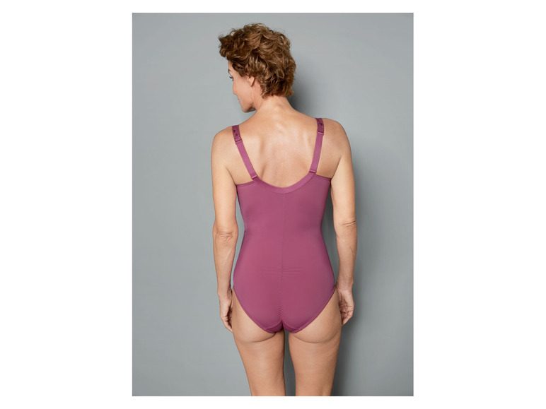 Ein rosa Body für Frauen.