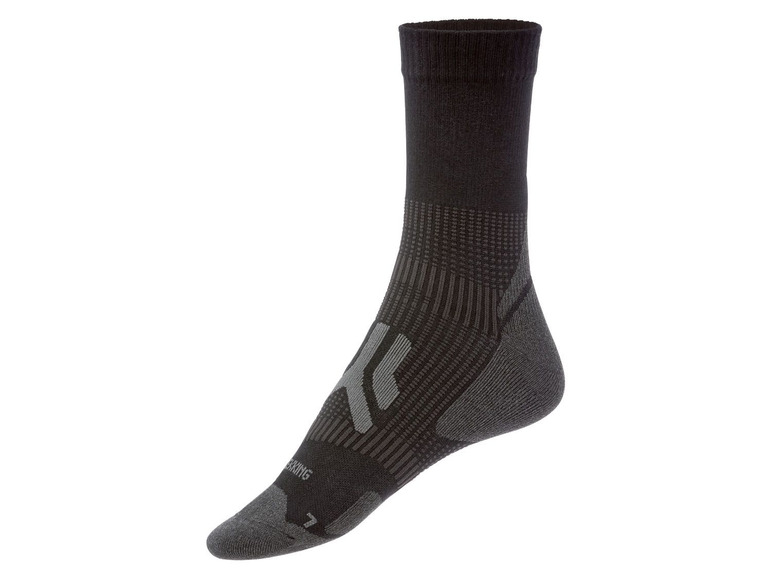 Schwarze Falke Wandersocken mit grauem Design.