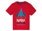 Rotes T-Shirt mit NASA-Logo und Rakete.