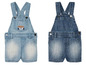 Zwei blaue Jeans-Latzhosen für Babys.