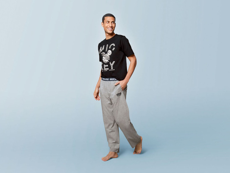 Gehe zu Vollbildansicht: Pyjama Herren, aus reiner Baumwolle - Bild 39