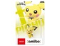 Eine Nintendo amiibo Figur von Pichu aus der Super Smash Bros. Kollektion.