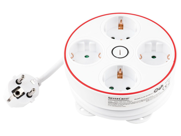 Eine weiße Steckdosenleiste mit vier Steckdosen und rotem Rand, Marke SilverCrest.