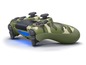 Ein PlayStation 4-Controller im Tarnmuster.