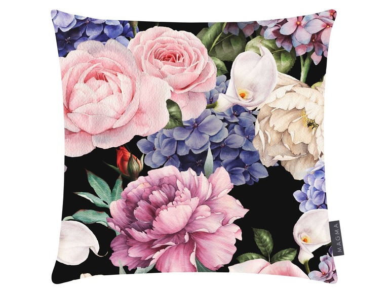 Kissen mit Rosen, Hortensien und Lilien auf schwarzem Hintergrund.