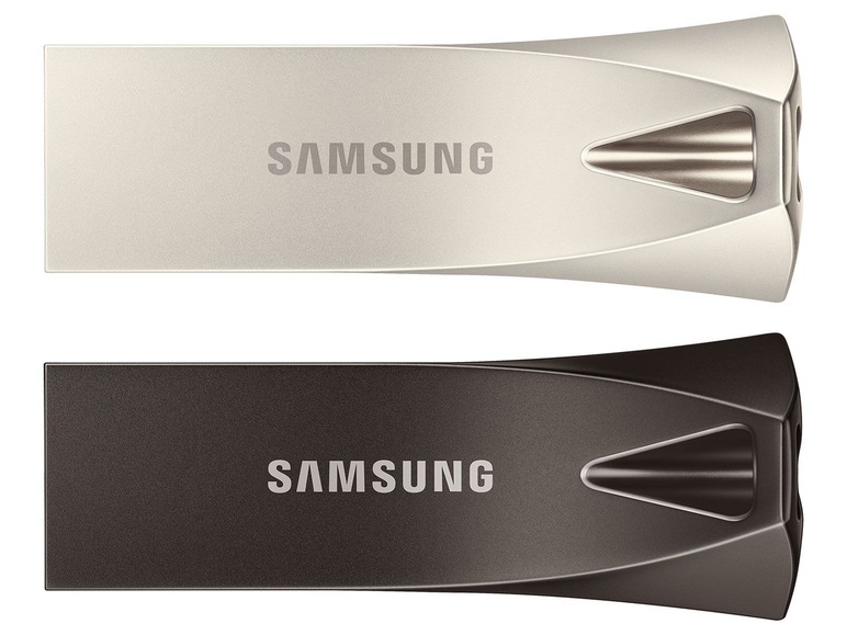 Zwei Samsung USB-Sticks in grau und schwarz.