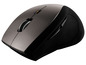 Eine drahtlose Maus in dunkelgrau mit einem DPI-Knopf.