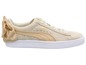 Beige Puma Suede Sneaker mit Schleife.
