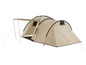 Ein beigefarbenes Campingzelt mit Vorzelt