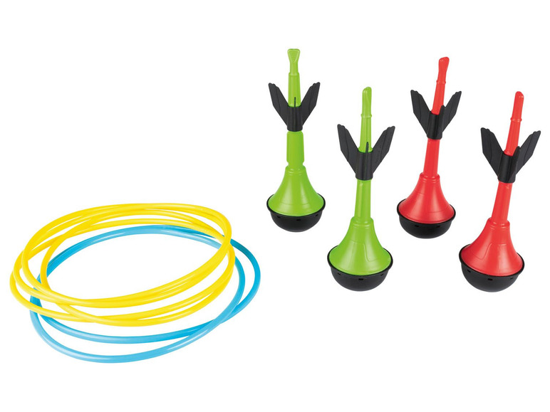Ein Set mit Ringen und Pfeilen für das Spiel Ring Toss.