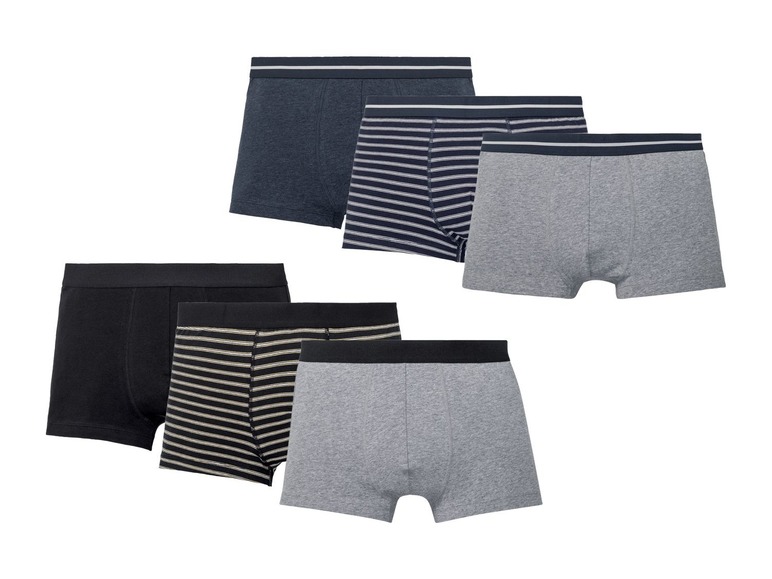 Sechs Boxershorts im Set, in unifarben und gestreift.