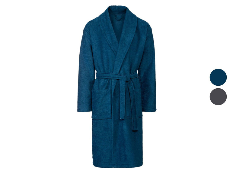 Ein blauer Bademantel mit Gürtel.