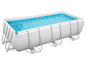 Ein Bestway Power Steel Schwimmbecken mit Wasser