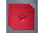 Rote Servietten und Serviettenringe.