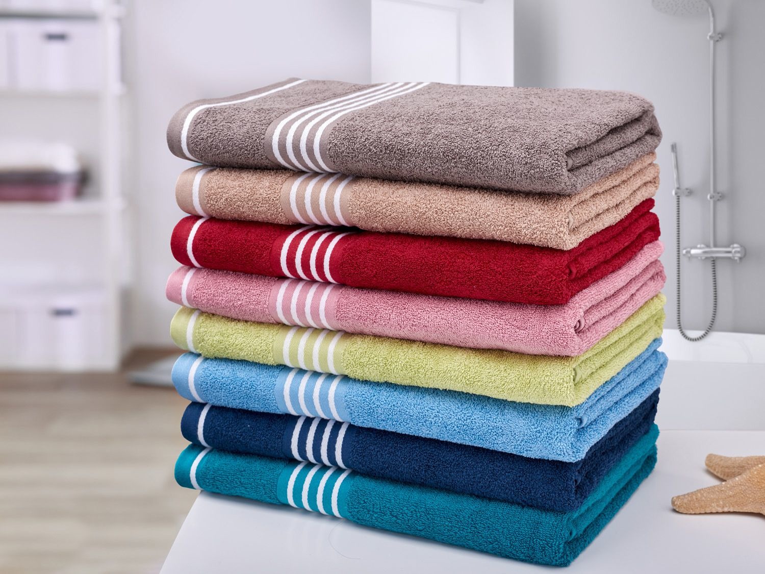 Serviette De Bain Gözze New York - 70 X 140 Cm - Rayures Vert Pomme, Blanc, Argent - 100% Coton - Très Absorbante