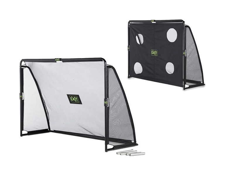 Zwei EXIT Fußballtore, eines mit und eines ohne Tore.