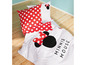 Minnie Mouse Bettwäsche mit roten Punkten.