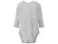 Grauer Babybody mit langen Ärmeln.