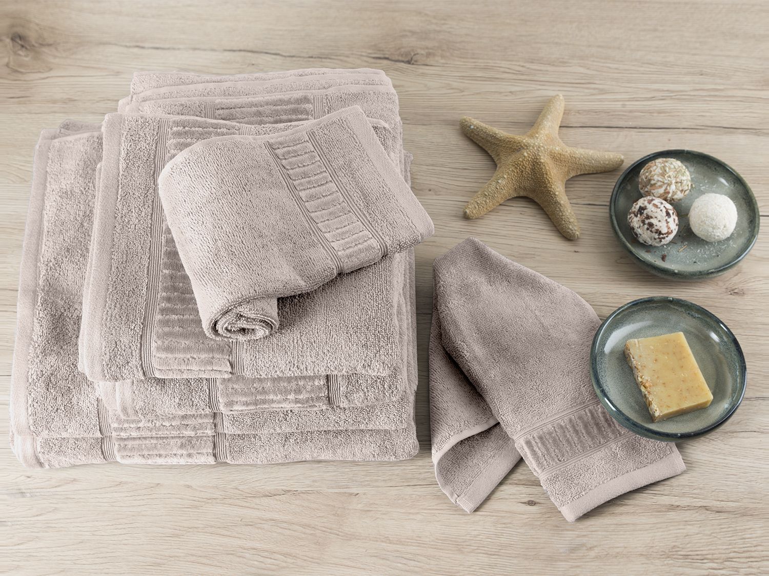 GÖZZE Handtuch Bio 50 x 100 cm (Taupe) – Bild 2 von 4