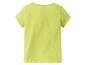 Ein hellgrünes T-Shirt für Mädchen.