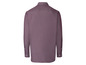 Ein dunkellilafarbenes, einfarbiges Hemd mit langen Ärmeln.