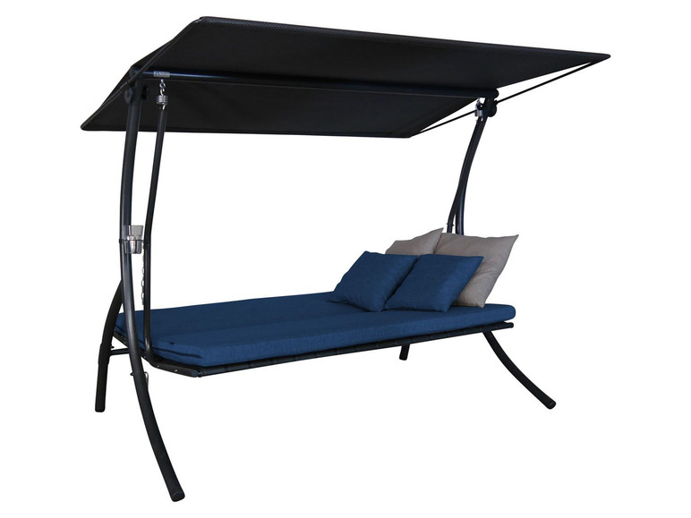 Eine schwarze Hängematte mit blauer Matratze und Kissen.