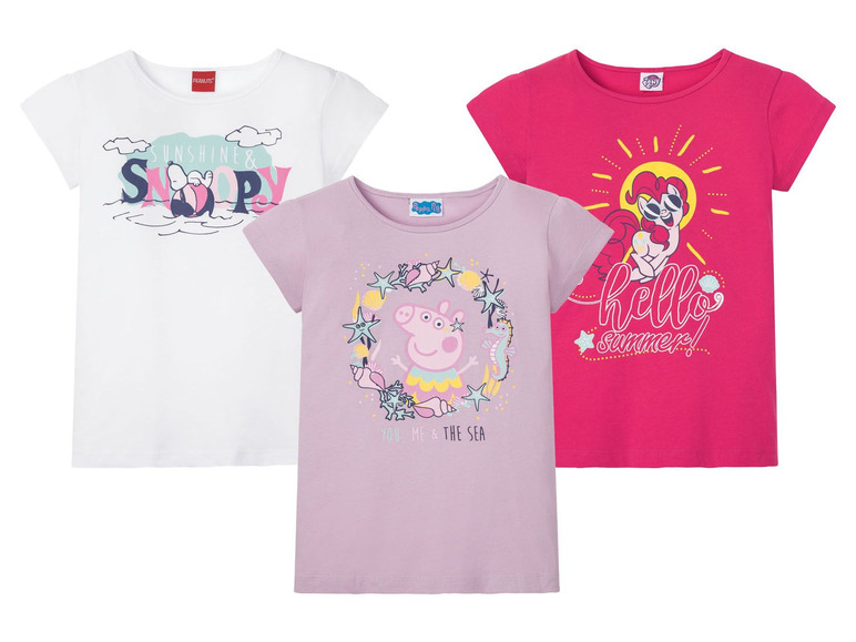 Drei T-Shirts mit sommerlichen Prints von Peppa Pig, My Little Pony und Snoopy.