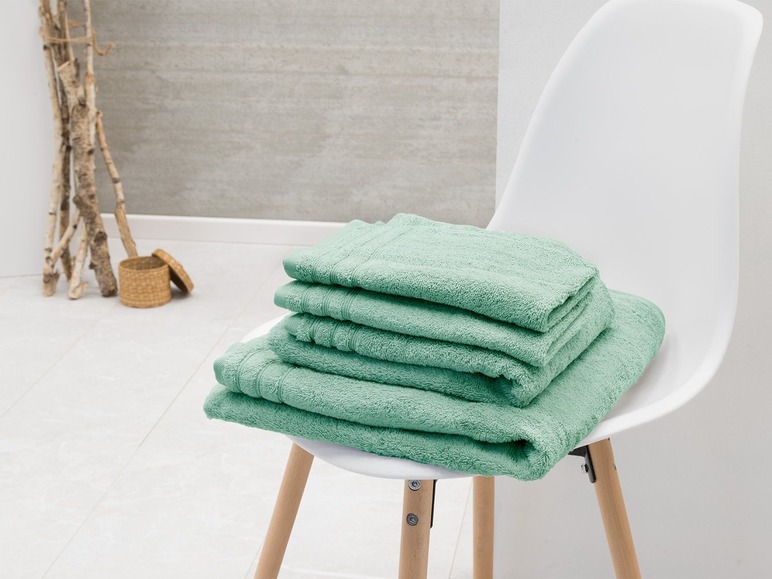 Gehe zu Vollbildansicht: Kleine Wolke Handtuch »Royal«, reine Baumwolle, sehr saugstark, flauschig weich - Bild 21