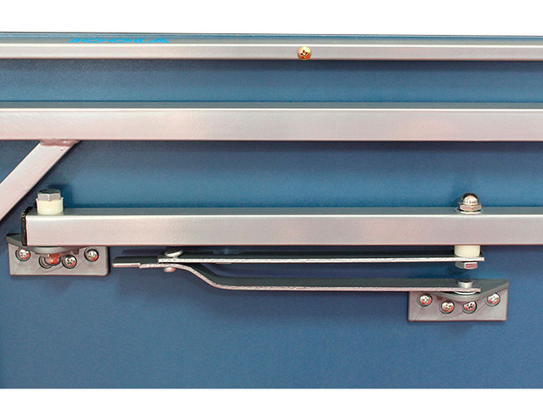 Gehe zu Vollbildansicht: JOOLA Tischtennisplatte »Midsize«, mit robustem Metallrahmen, klappbar, blau oder grün - Bild 13