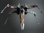 Ein X-Wing Starfighter-Modell, ein ikonisches Raumschiff aus Star Wars.