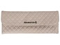 Eine beige, gesteppte Aufbewahrungstasche für Styling-Tools von Remington.