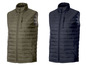 Zwei wattierte Westen mit Reißverschluss, eine in Olivgrün und eine in Dunkelblau.