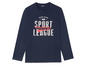 Ein dunkelblaues Langarmshirt mit dem Aufdruck 'Sport Challenge League'.