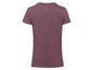 Ein einfarbiges dunkelrosa T-Shirt mit kurzen Ärmeln.