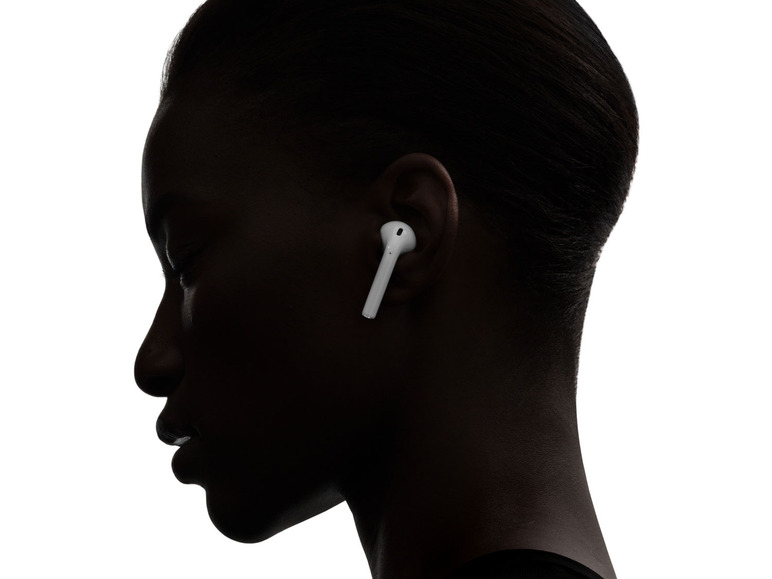 Gehe zu Vollbildansicht: Apple Airpods with Charging Case - Bild 5