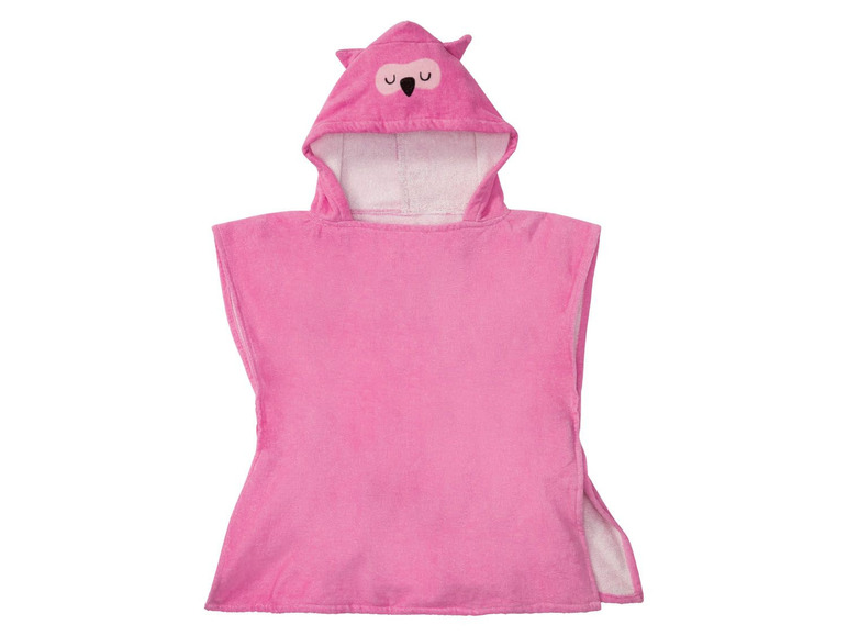 Ein rosa Bademantel mit einer Eulenkapuze für Kinder.
