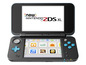 Eine schwarze Nintendo 2DS XL Handheld-Konsole mit Touchscreen.