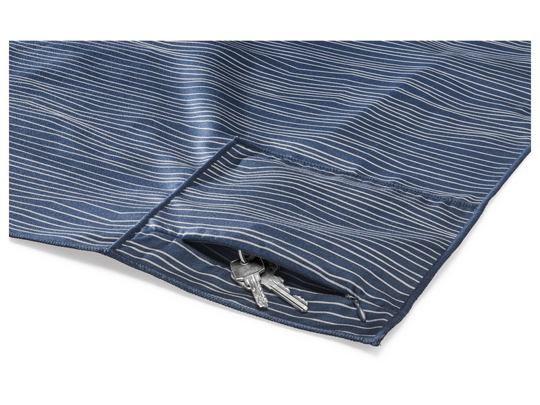 Gehe zu Vollbildansicht: CRIVIT® Mikrofaser-Sporthandtuch, mit Reißverschlusstasche, 80 x 130 cm, aus Polyester - Bild 4