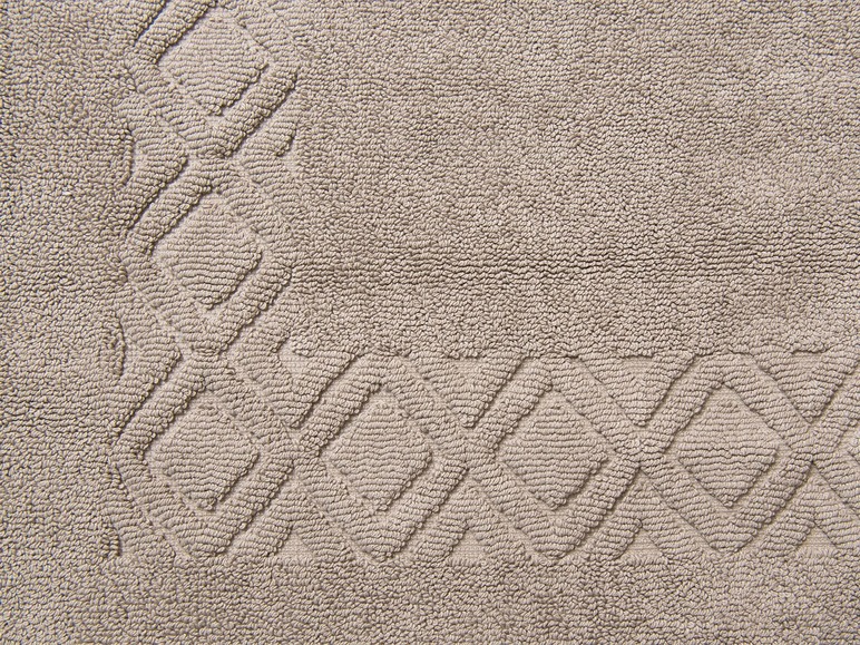 Badematte mit Rautenmuster