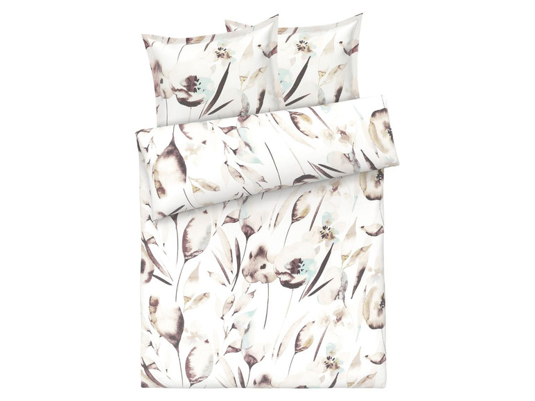 Bettwäsche mit Blumenmuster.