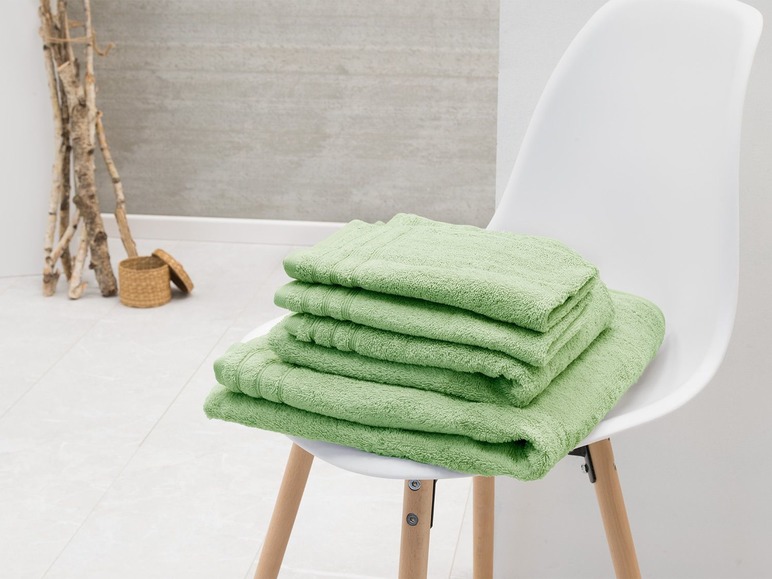 Gehe zu Vollbildansicht: Kleine Wolke Handtuch »Royal«, reine Baumwolle, sehr saugstark, flauschig weich - Bild 23
