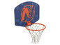 Ein orangefarbener Basketballkorb mit Netz, mit einem blauen Nerf Nation Schild.