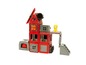 Ein rotes Feuerwehrhaus aus magnetischen Bausteinen, inklusive einer Figur.