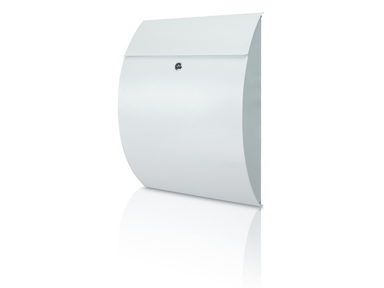 Ein weißer Briefkasten mit einer Klappe