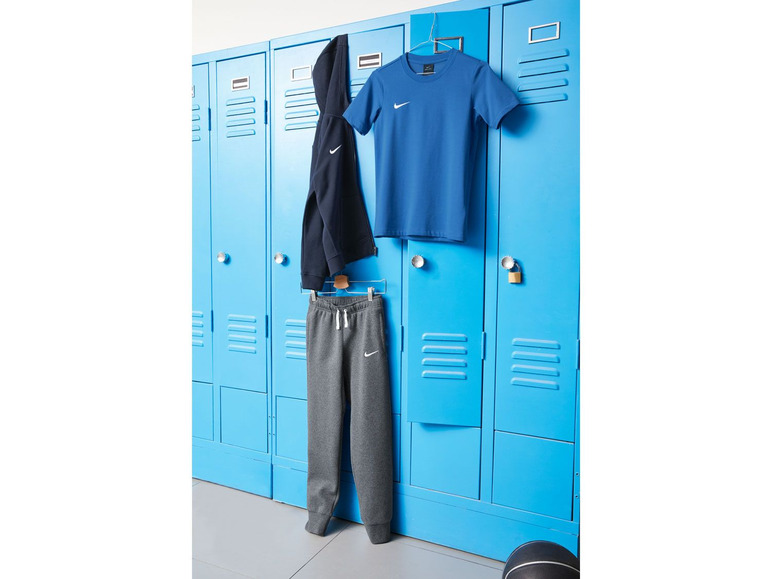Nike Trainingsanzug mit Kapuzenpullover und Hose.