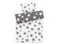 Bettwäsche mit Sternenmuster in Grau und Weiß.
