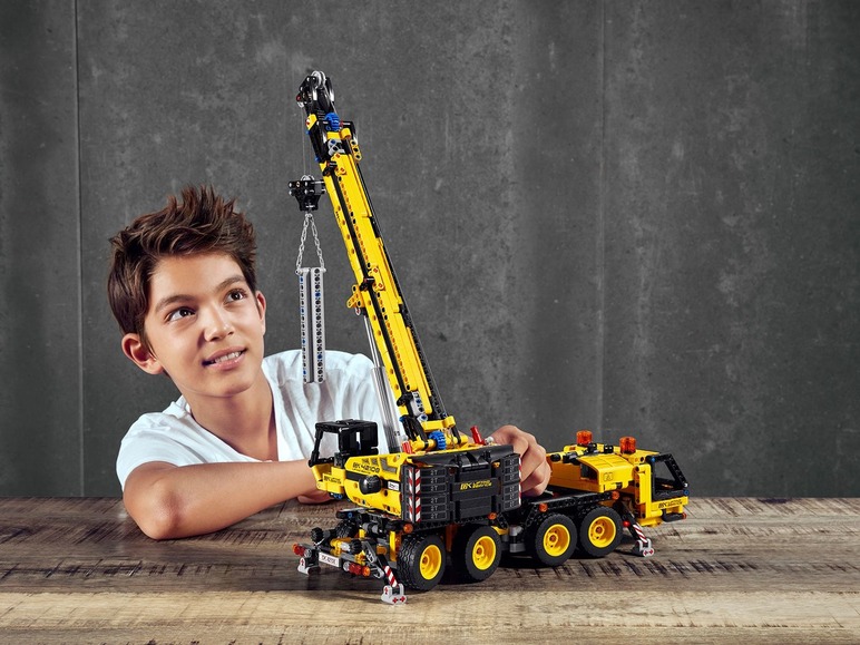 Gehe zu Vollbildansicht: LEGO® Technic 42108 »Kran-LKW« - Bild 9
